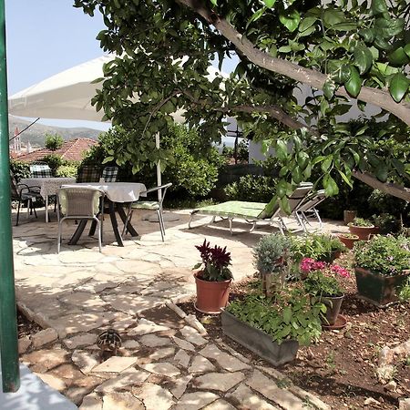 Apartment Eva Трогир Екстериор снимка